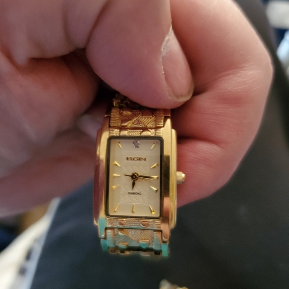 Ladies watch - Picture 3 of 4